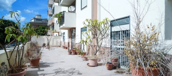 4 chambres Appartement à Palermo, Italy No. 359100 7