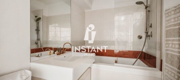 Studio in Charenton-le-Pont, France No. 180513 8