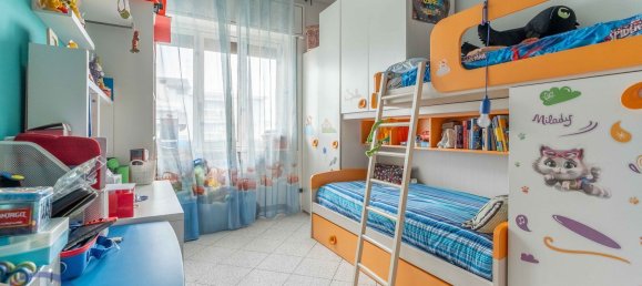 Apartamento de 3 divisões em Trezzano sul Naviglio, Italy N.º 125611 13