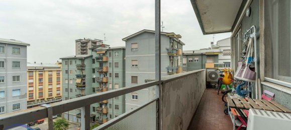 Apartamento de 3 divisões em Trezzano sul Naviglio, Italy N.º 125611 5