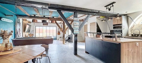 5 bedrooms House in Crespieres, France No. 148259 2