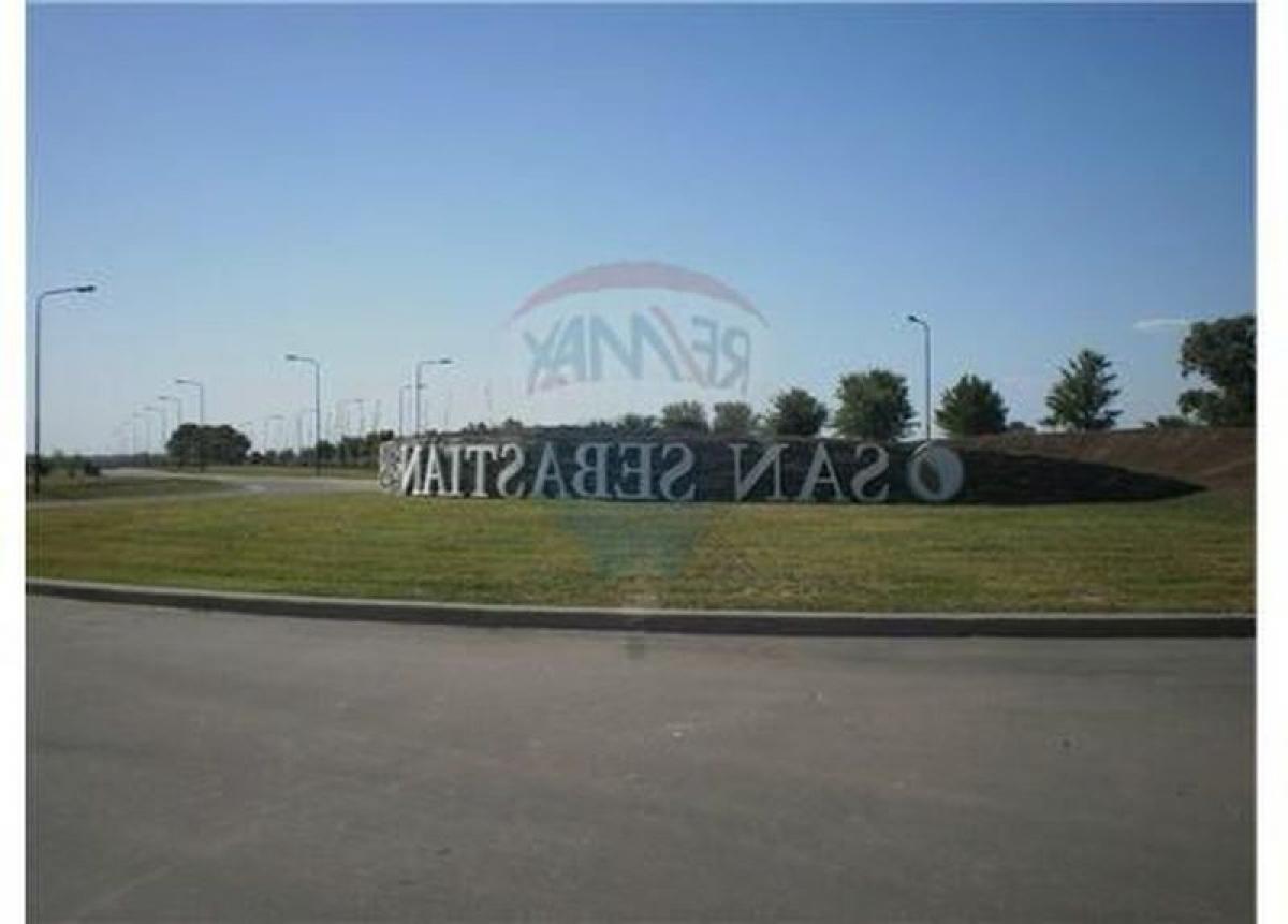  Land in Escobar, Argentina No. 121004