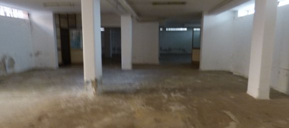 660m² Commercial property in Augusta, Italy No. 66605 4