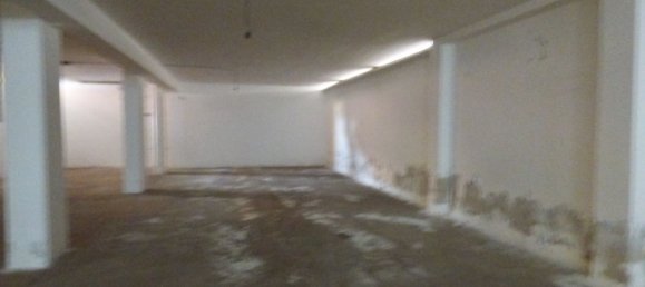 660m² Commercial property in Augusta, Italy No. 66605 6