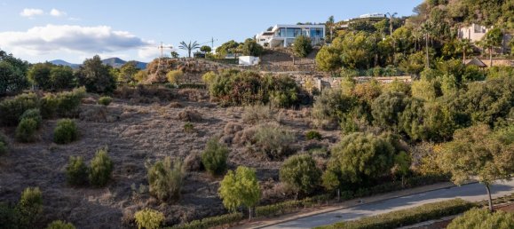  Land in Benahavis, Spain No. 4704 3