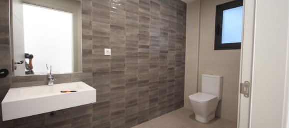 Villa de 3 dormitorios en Marbella, Spain No. 57684 12