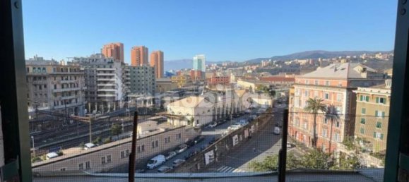 5غرفة عقار تجاري في Genoa, Italy رقم 364077 5