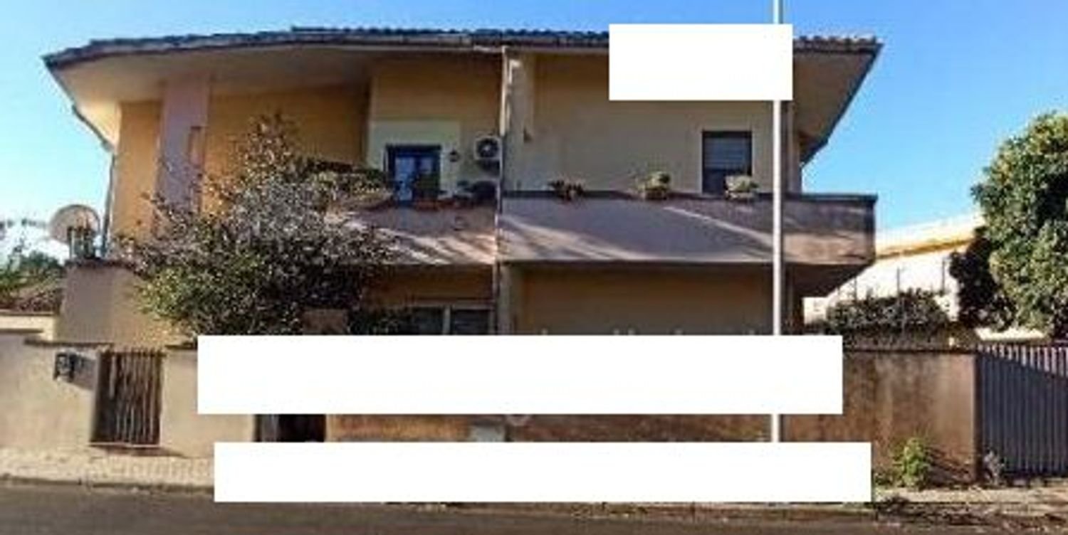 3 chambres Appartement à Oristano, Italy No. 106730