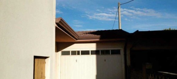 5 bedrooms Apartment in Tombolo, Italy No. 314022 2