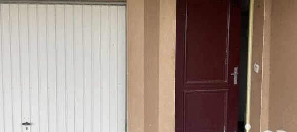 Квартира с 4 комнатами в Вандея, Франция № 290355 2