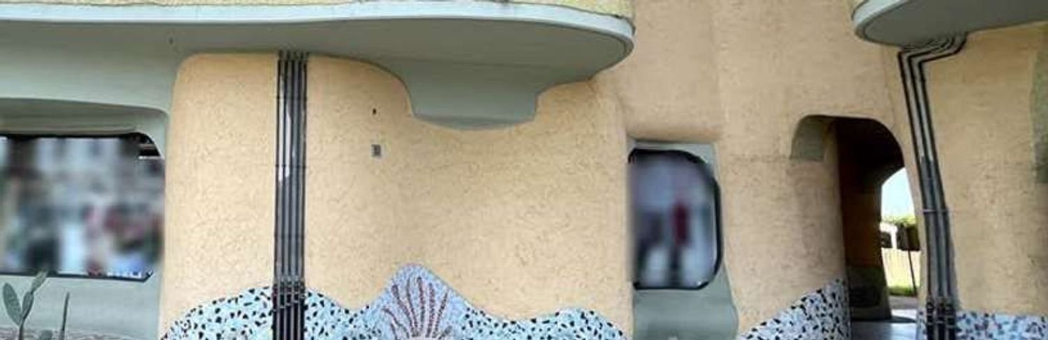 220m² Commercial property in Rosignano Marittimo, Italy No. 66542