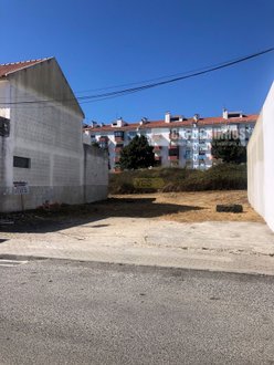 Terreno en Amadora, Portugal 238 m² No. 82101