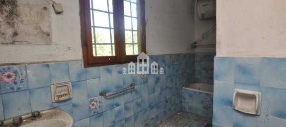 2 bedrooms House in Cuorgnè, Italy No. 128794 15