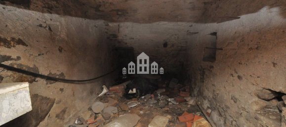 2 bedrooms House in Cuorgnè, Italy No. 128794 6