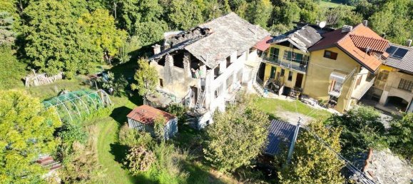 2 bedrooms House in Cuorgnè, Italy No. 128794 26