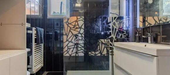 3 bedrooms House in Uzes, France No. 350025 9