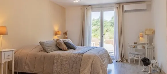 3 bedrooms House in Uzes, France No. 350025 7