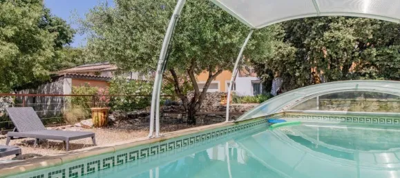 3 bedrooms House in Uzes, France No. 350025 2