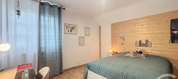 4 bedrooms Villa in Marcilly-en-Villette, France No. 52950 15