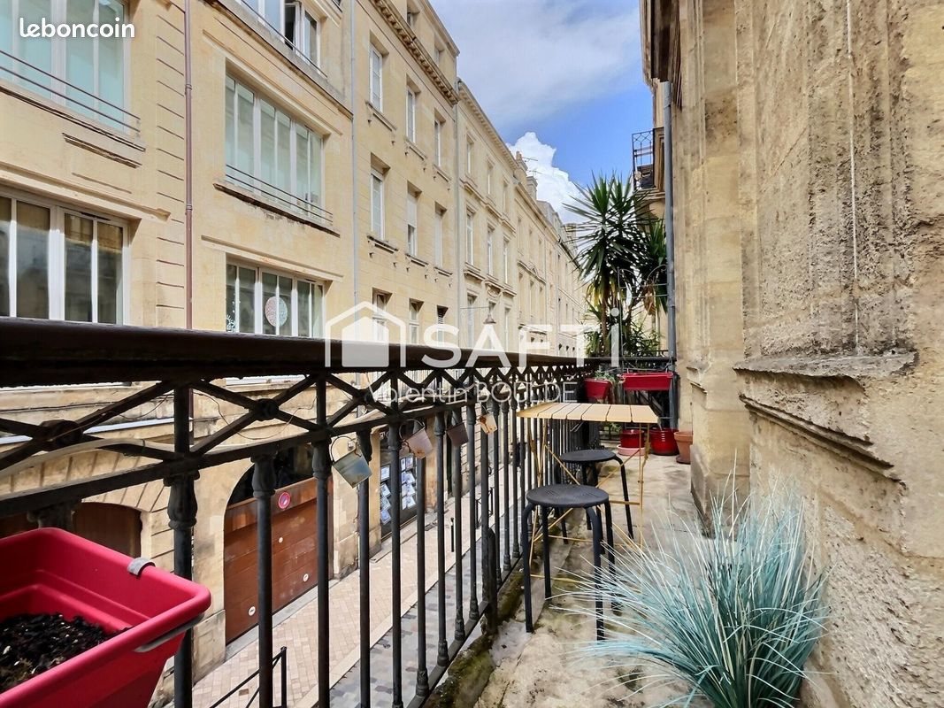 1 bedroom Apartment in Bordeaux, France No. 340916