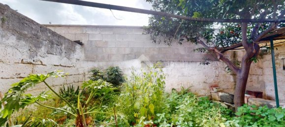 4 rooms House in Brindisi, Italy No. 239012 18