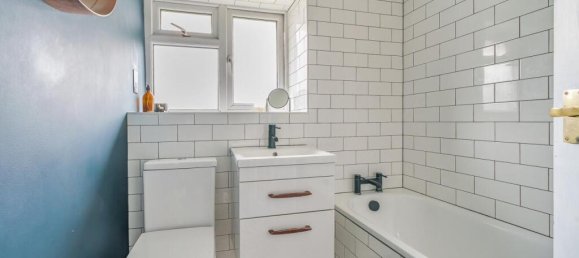 3 bedrooms House in Beckenham, United Kingdom No. 14406 16