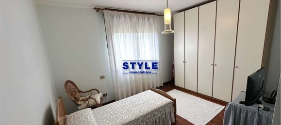 5 rooms Apartment in Dolo, Italy No. 297272 5