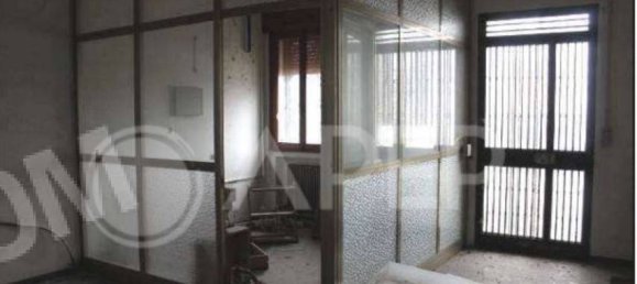 5 rooms Warehouse in Correzzola, Italy No. 267100 12