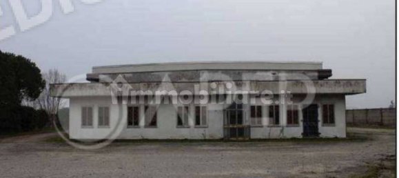 5 rooms Warehouse in Correzzola, Italy No. 267100 4