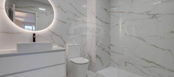 Квартира с 3 спальнями в Матозиньюш, Португалия № 113492 22