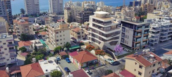 2 bedrooms Apartment in Nicosia, Cyprus No. 1988 2