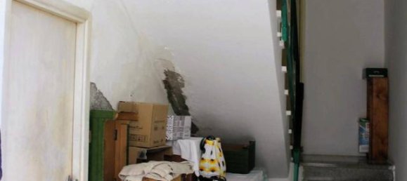 Дом с 5 комнатами в Купелло, Италия № 128467 19