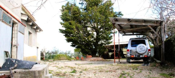 Дом с 5 комнатами в Купелло, Италия № 128467 12