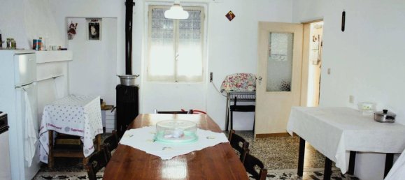 Дом с 5 комнатами в Купелло, Италия № 128467 17