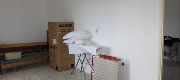 Дом с 5 комнатами в Купелло, Италия № 128467 39