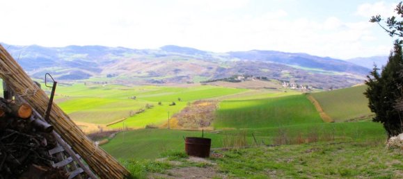 Дом с 5 комнатами в Купелло, Италия № 128467 30