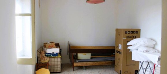 Дом с 5 комнатами в Купелло, Италия № 128467 37