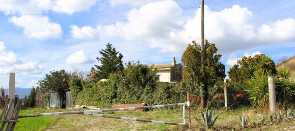 Дом с 5 комнатами в Купелло, Италия № 128467 46