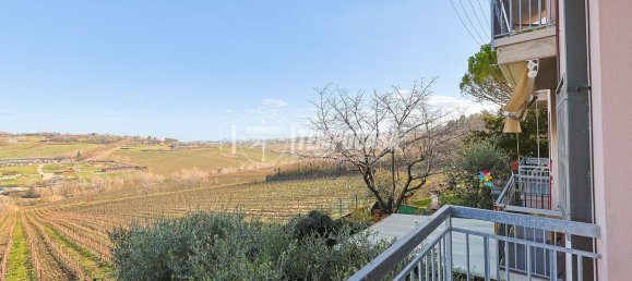 4-Zimmer Haus in Coriano, Italy, Nr. 170807 31