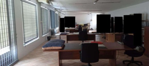 Gewerbliche Immobilie in Castano Primo, Italy 478m², Nr. 153708 7