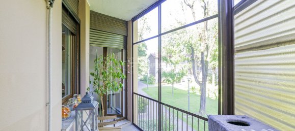 3-salle Appartement à San Donato Milanese, Italy No. 113057 22