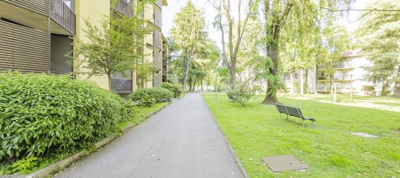 3-salle Appartement à San Donato Milanese, Italy No. 113057 26