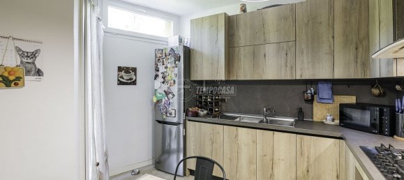 3-salle Appartement à San Donato Milanese, Italy No. 113057 9