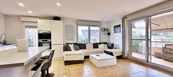 3 bedrooms Apartment in Aix-en-Provence, France No. 200373 4