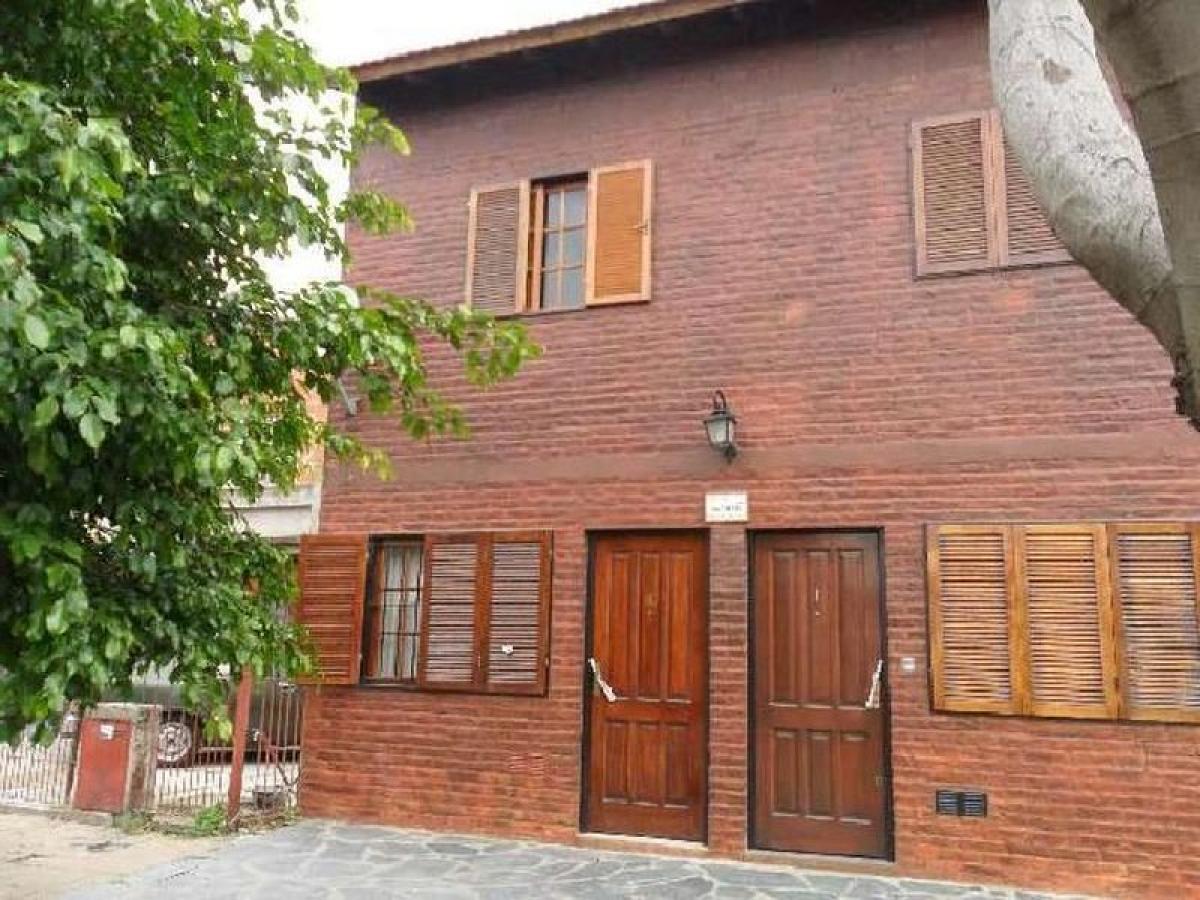 3 bedrooms House in Bermudez, Argentina No. 64511