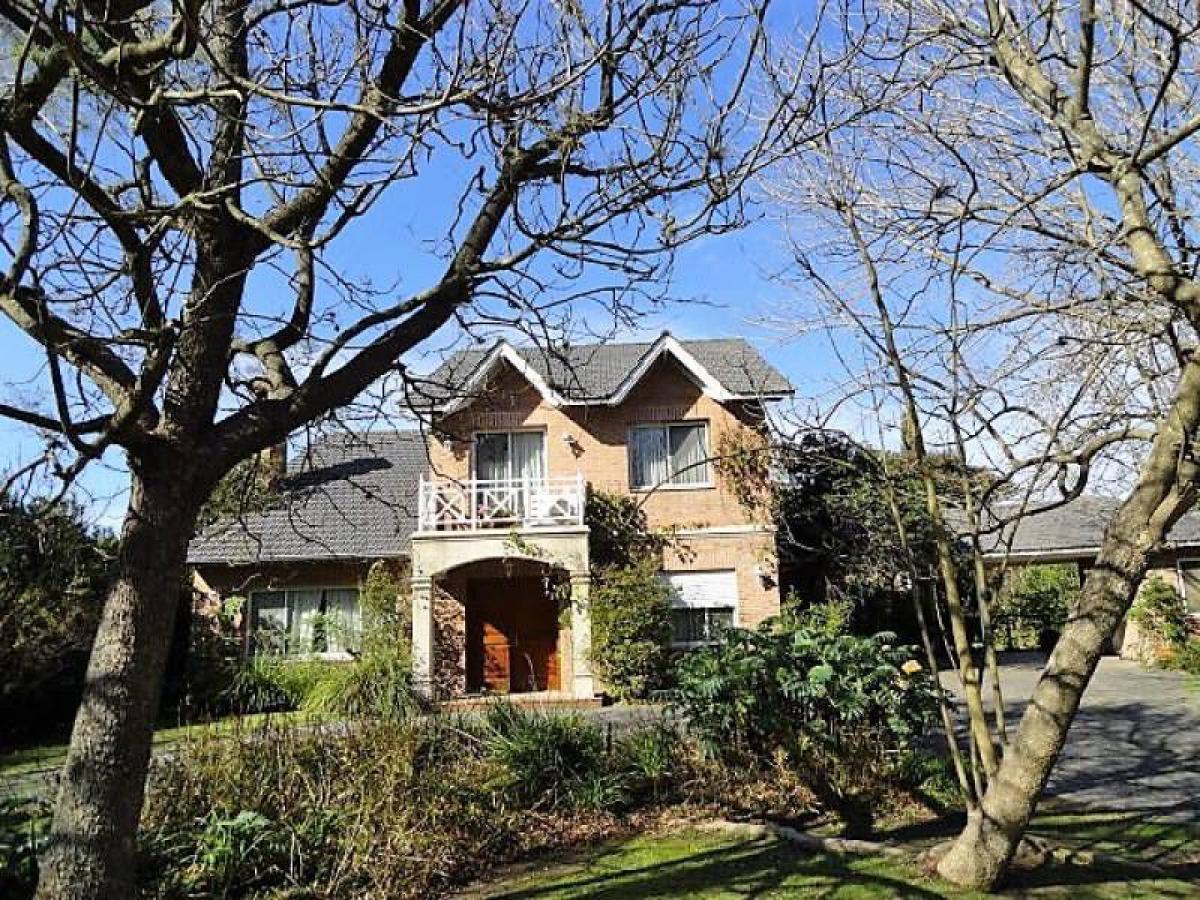 4 bedrooms House in Pilar, Argentina No. 56163