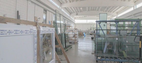 700m² Warehouse in Roccafranca, Italy No. 359635 9