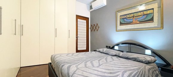 Apartamento de 3 dormitorios en Cusano Milanino, Italy No. 357834 9
