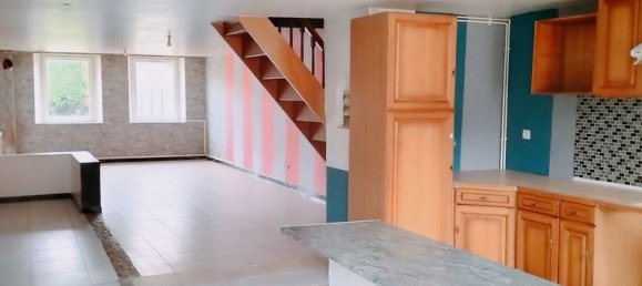 7-Zimmer Haus in Reville-aux-Bois, France, Nr. 49206 3