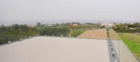 3 Schlafzimmer Villa in Agios Georgios, Cyprus, Nr. 10519 12